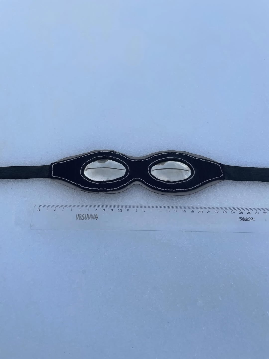 Silver Snow Goggles — Black & Grey Edition